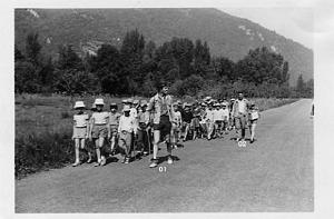 COLO ORE LES FRONTIGNES 1960 05 LES GROUPES DE GILBERT ET JEAN CLAUDE
